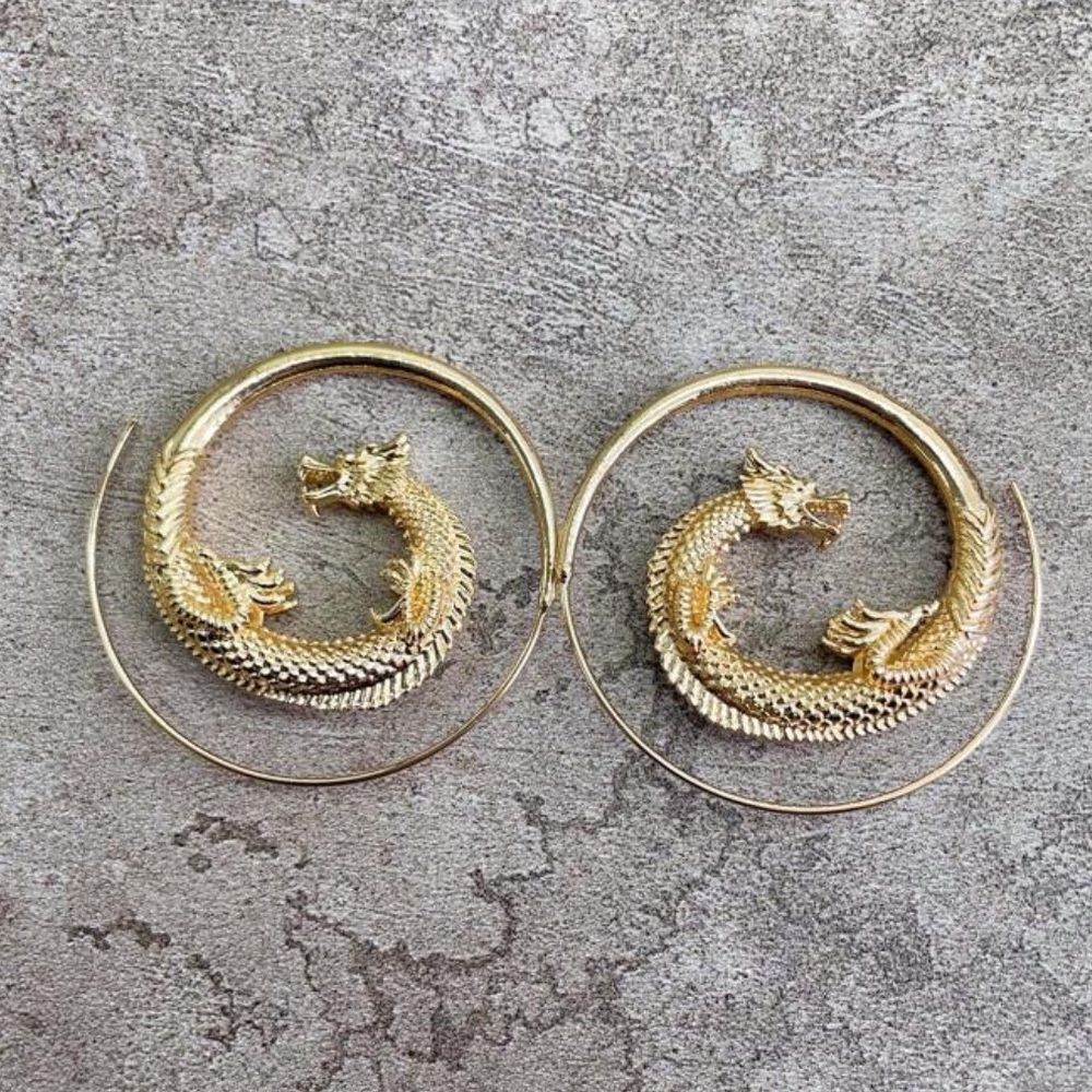 Gold Dragon Hoop Earrings R34